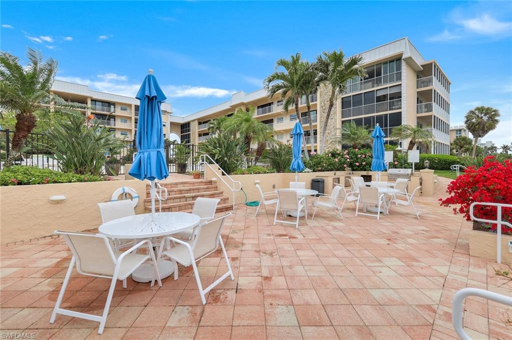 3450 Gulf Shore Blvd N # 306 Property Photo 28