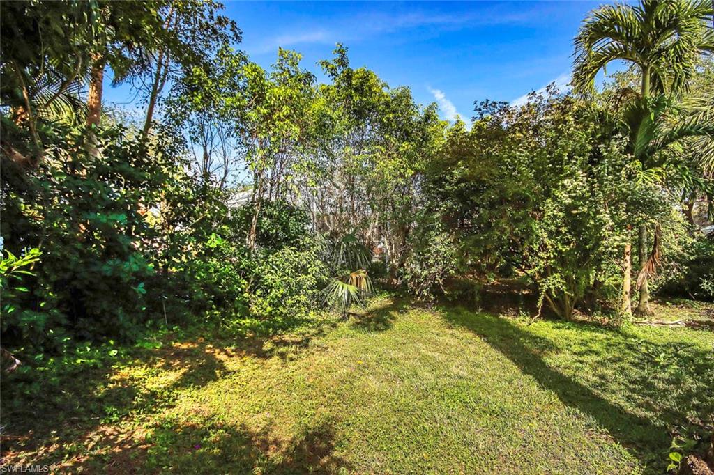16090 Bentwood Palms Dr Property Photo 34