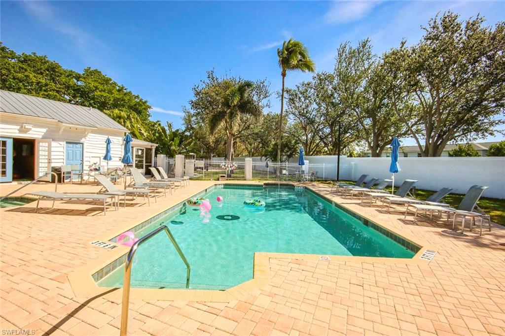 16090 Bentwood Palms Dr Property Photo 36