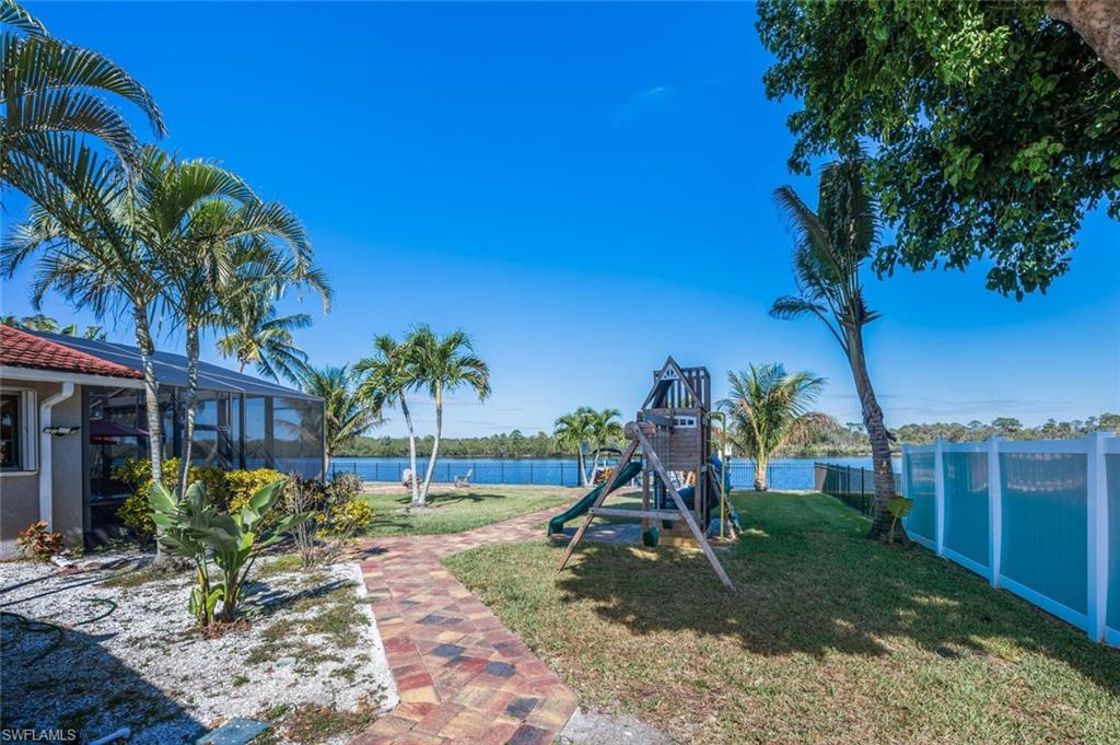 13308 Island Rd Property Photo 40