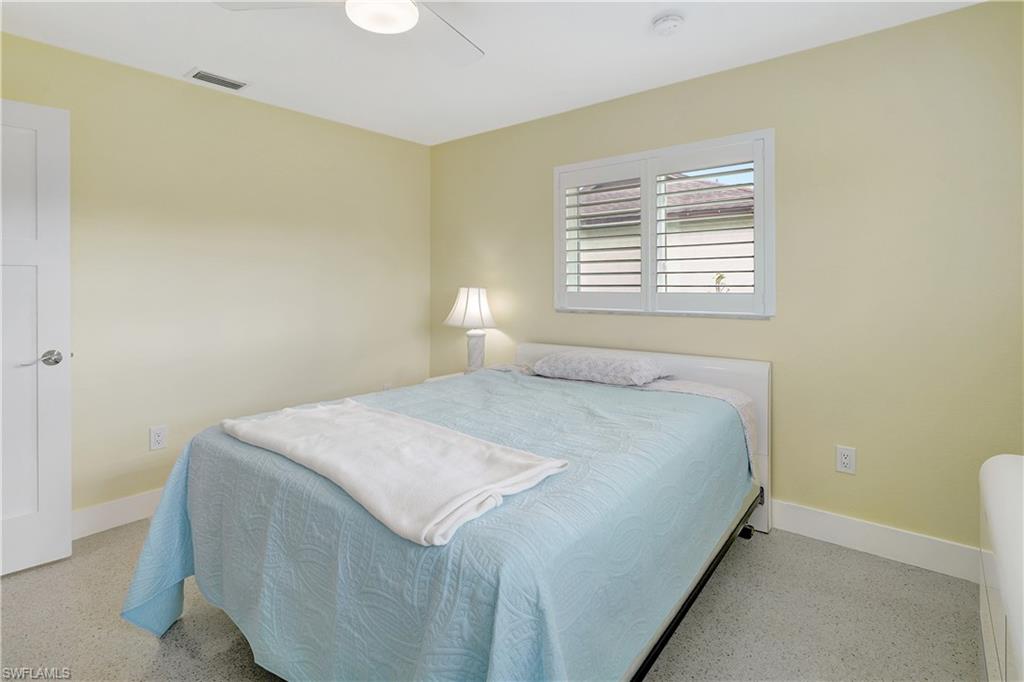 719 Sharar Ct Property Photo 30