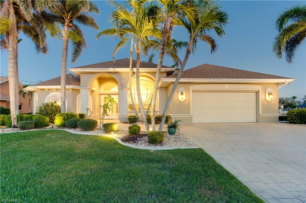 Caloosa Middle Real Estate Listings Main Image