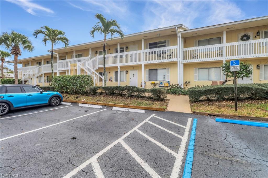 4617 Bayshore Dr # H10 Property Photo