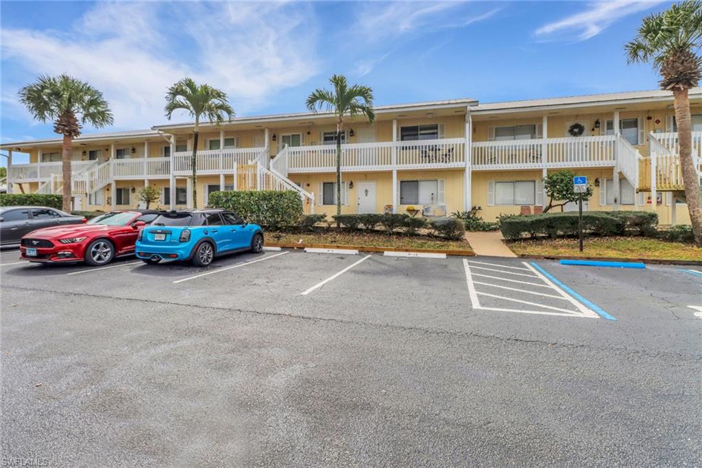 4617 Bayshore Dr # H10 Property Photo 2
