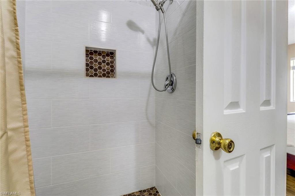 4617 Bayshore Dr # H10 Property Photo 25