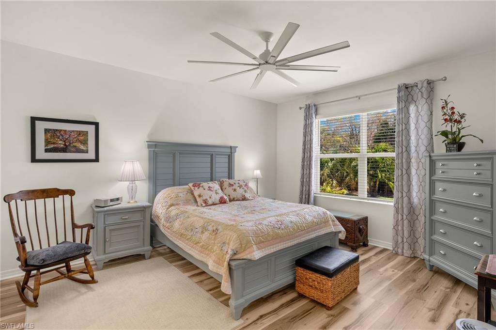 18512 Marlin Kite Ln Property Photo 11