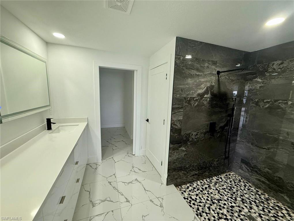111 North Shore Ave Property Photo 19