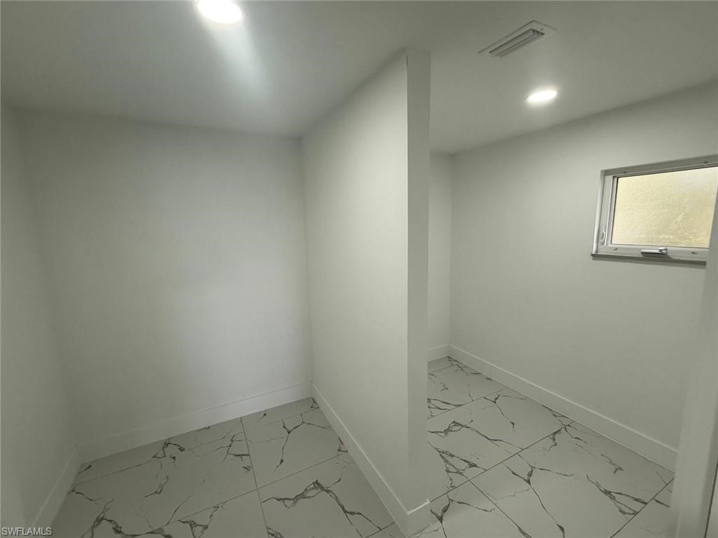 111 North Shore Ave Property Photo 24