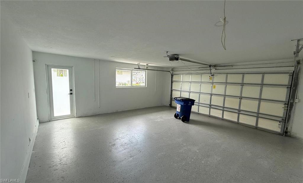 111 North Shore Ave Property Photo 32