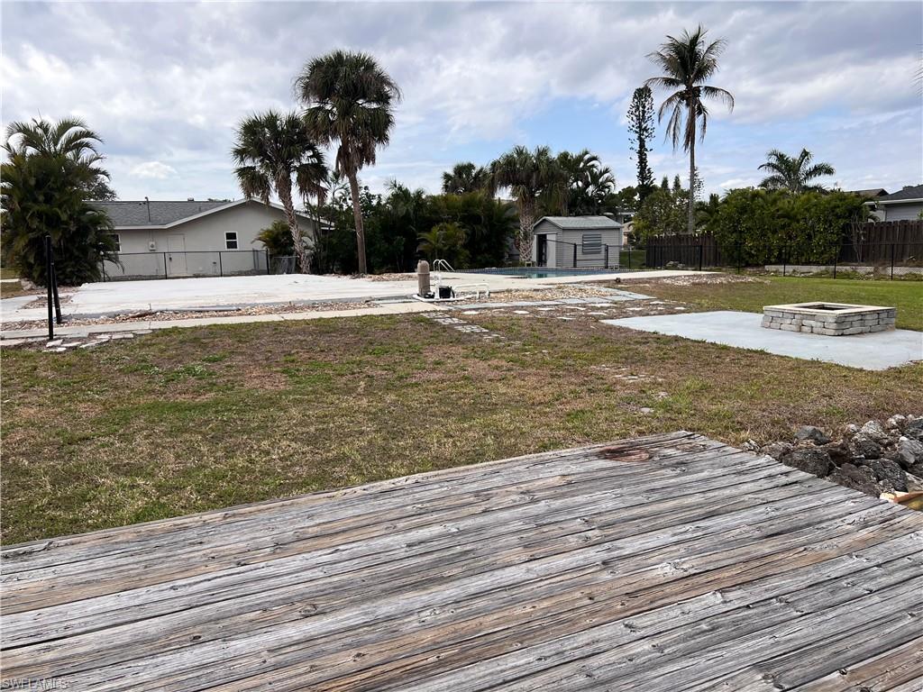 6050 Park Rd Property Photo 4