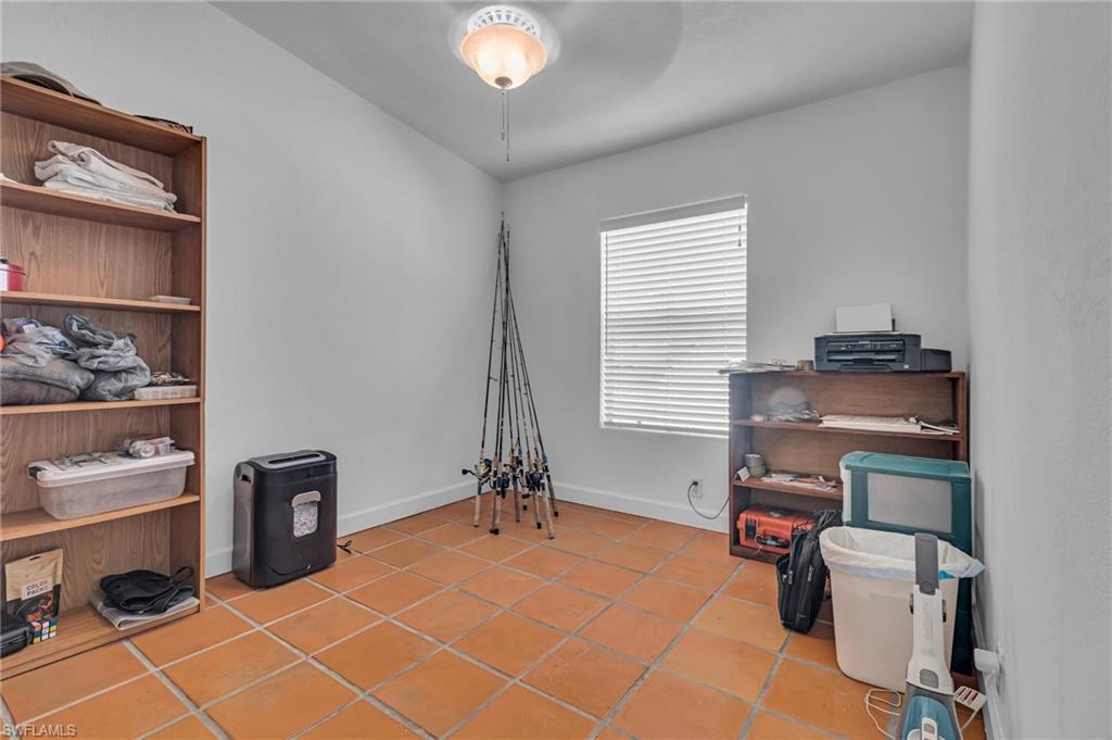 228 Mamie St Property Photo 21