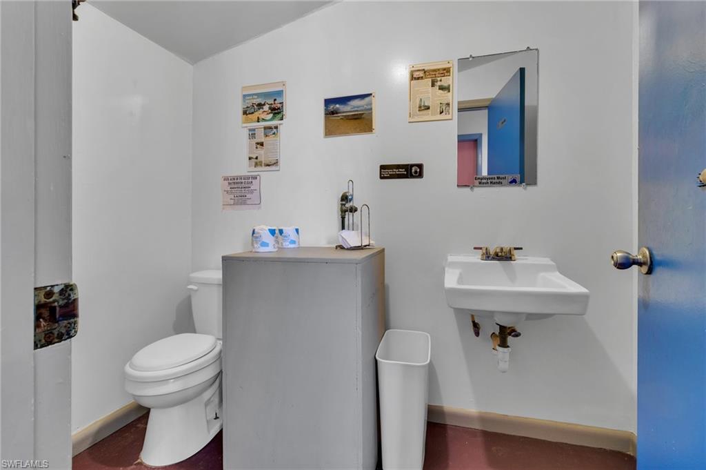 238 Mamie St Property Photo 18