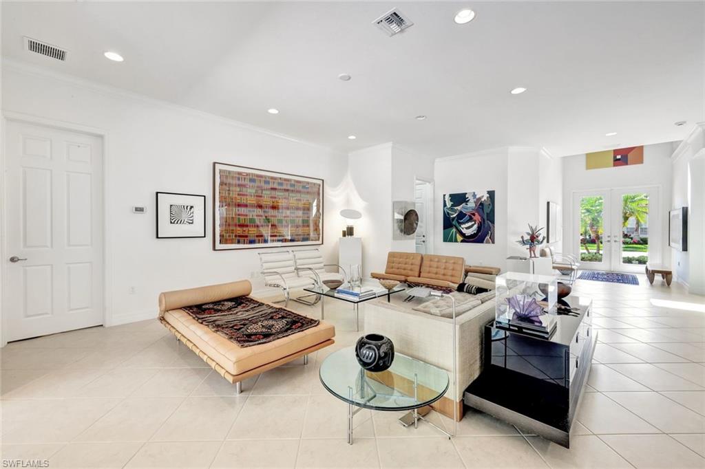 6577 Marbella Ln Property Photo 4
