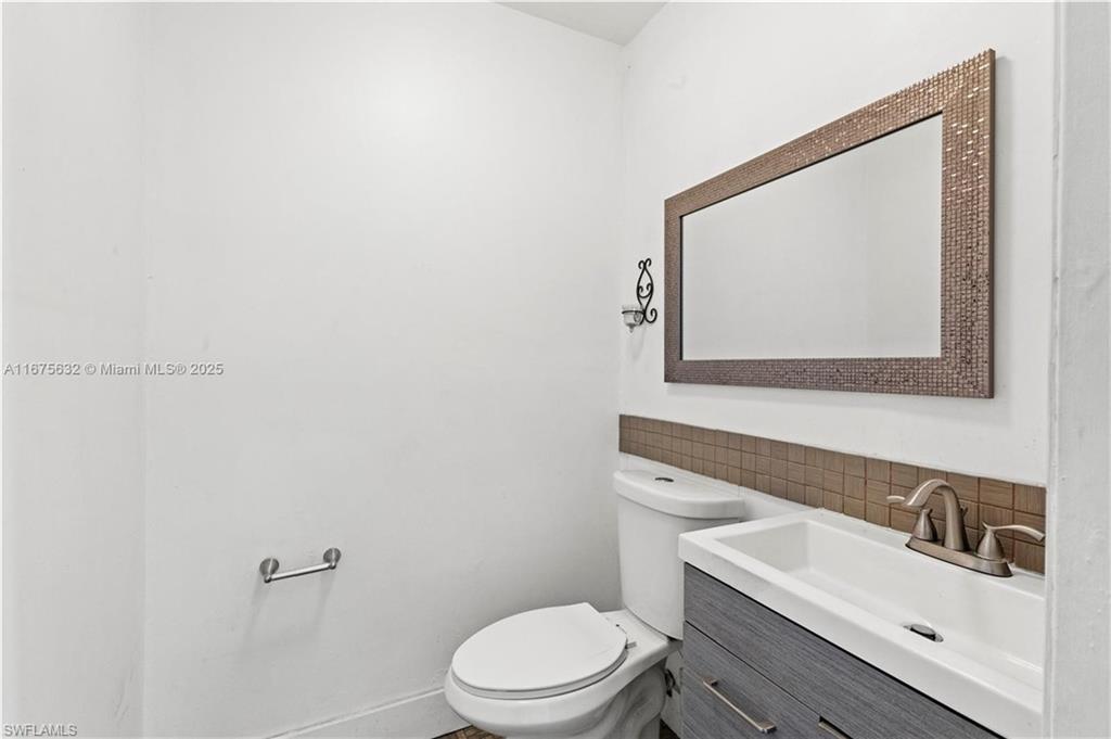 7957 Nw 67 St # 25 Property Photo 8
