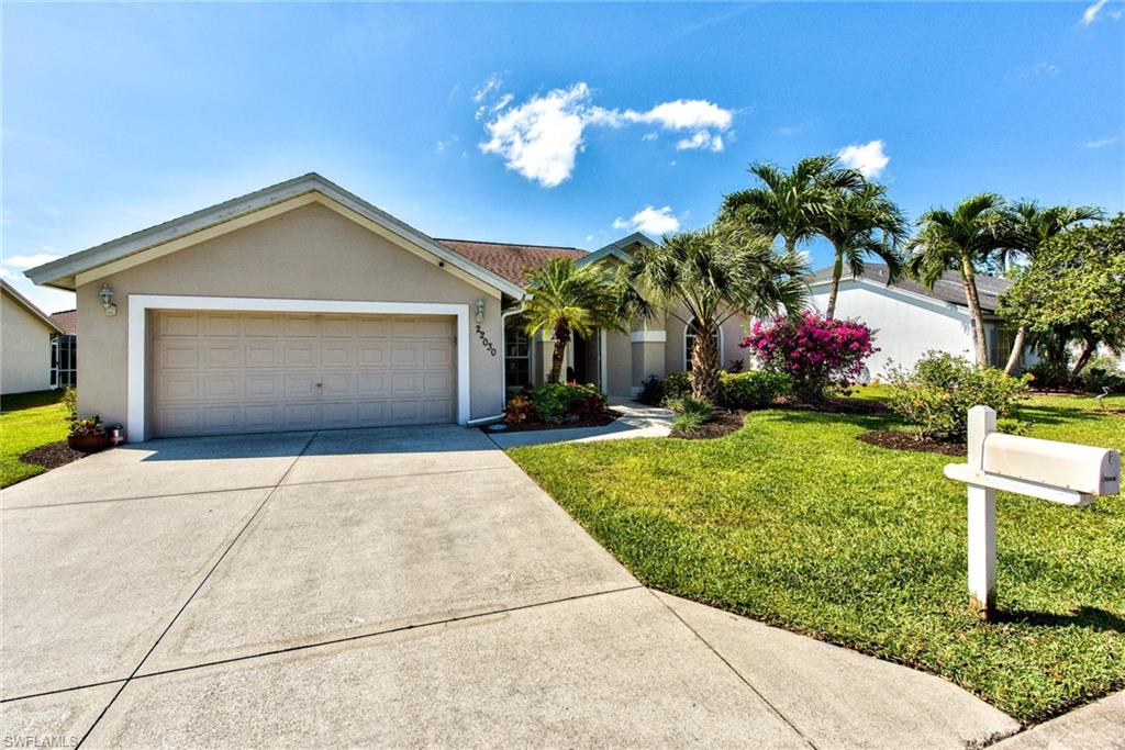 22030 Seashore Cir Property Photo 1