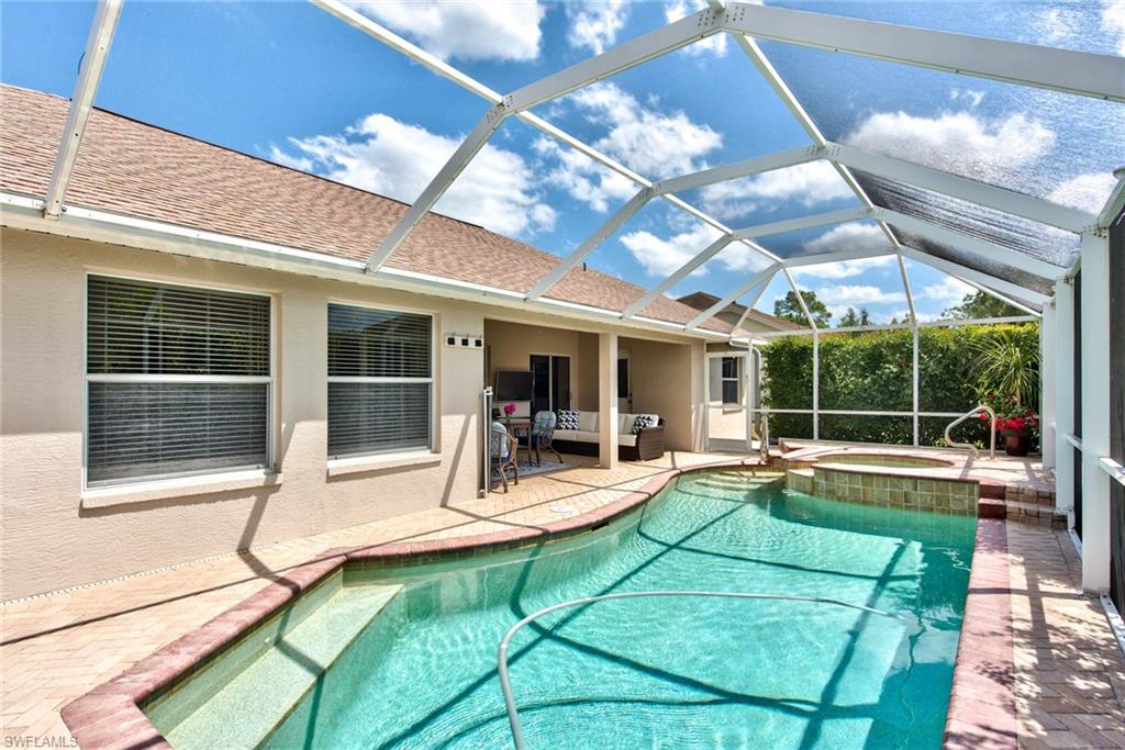 22030 Seashore Cir Property Photo 26