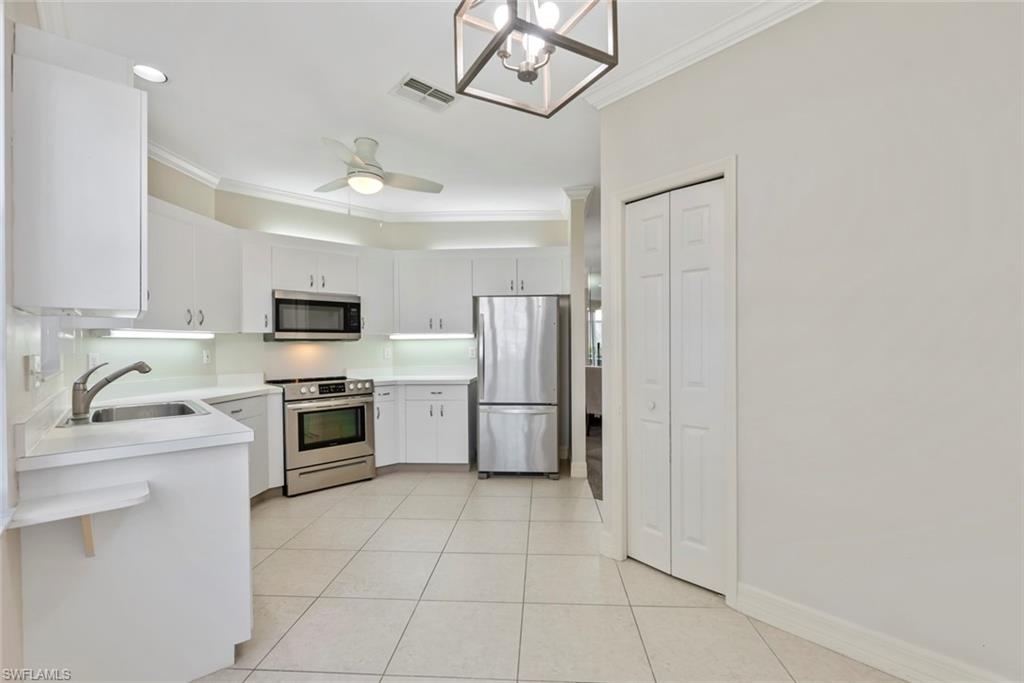 3740 Fieldstone Blvd # 1001 Property Photo 10