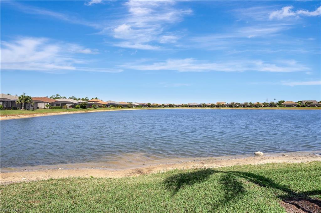 7815 Jacaranda Ln Property Photo 27