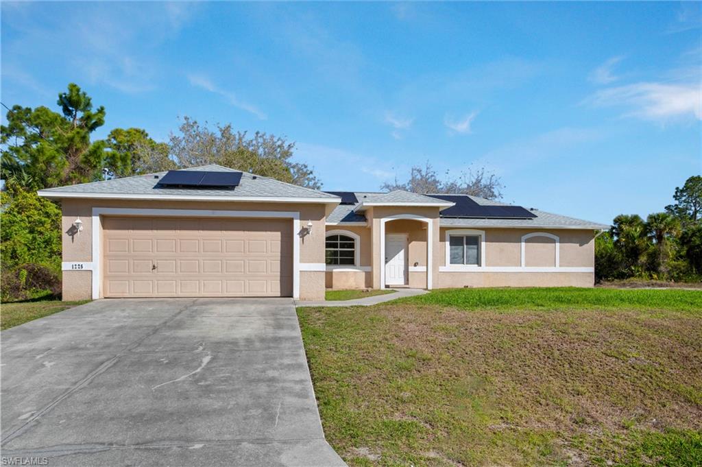 1225 Hillburn St E Property Photo