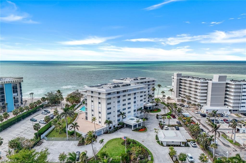 3401 Gulf Shore Blvd N # 303 Property Photo 4