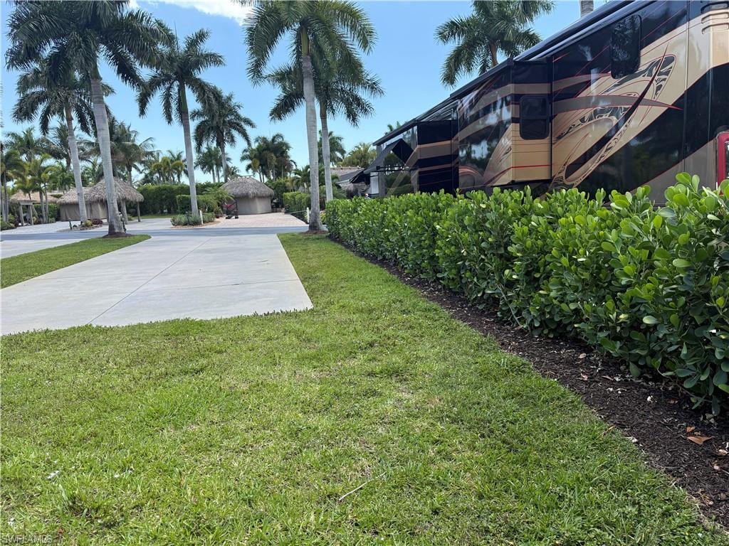 13594 Snapper Ln Property Photo 10