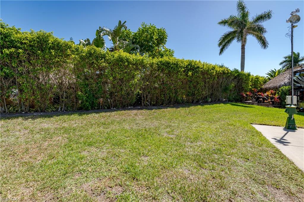 13594 Snapper Ln Property Photo 15