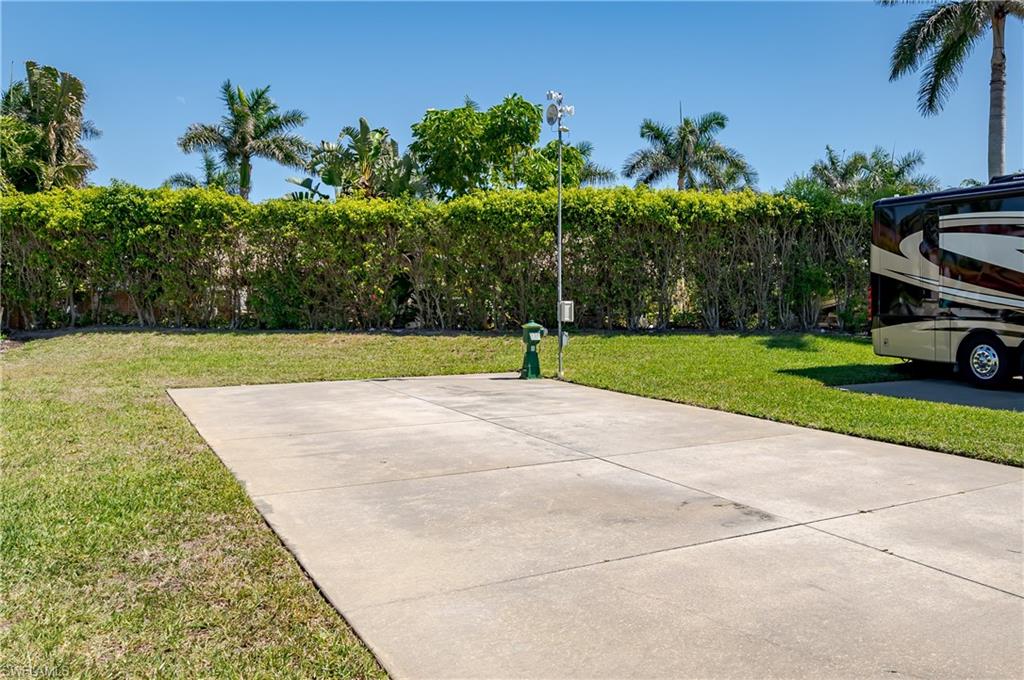 13594 Snapper Ln Property Photo 21