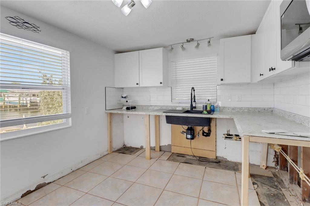 2686 Clyde St Property Photo 8