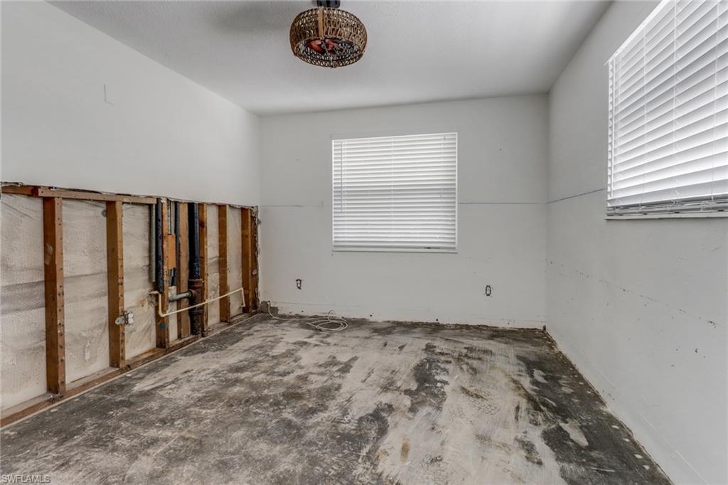 2686 Clyde St Property Photo 30