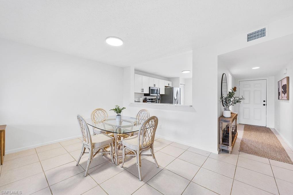 3705 Amberly Cir # F103 Property Photo 11