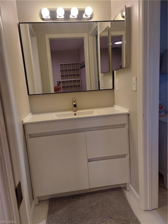 3705 Amberly Cir # F103 Property Photo 19