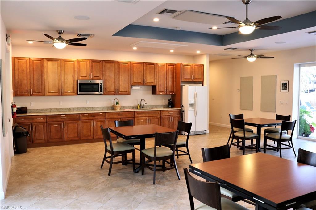 3705 Amberly Cir # F103 Property Photo 36