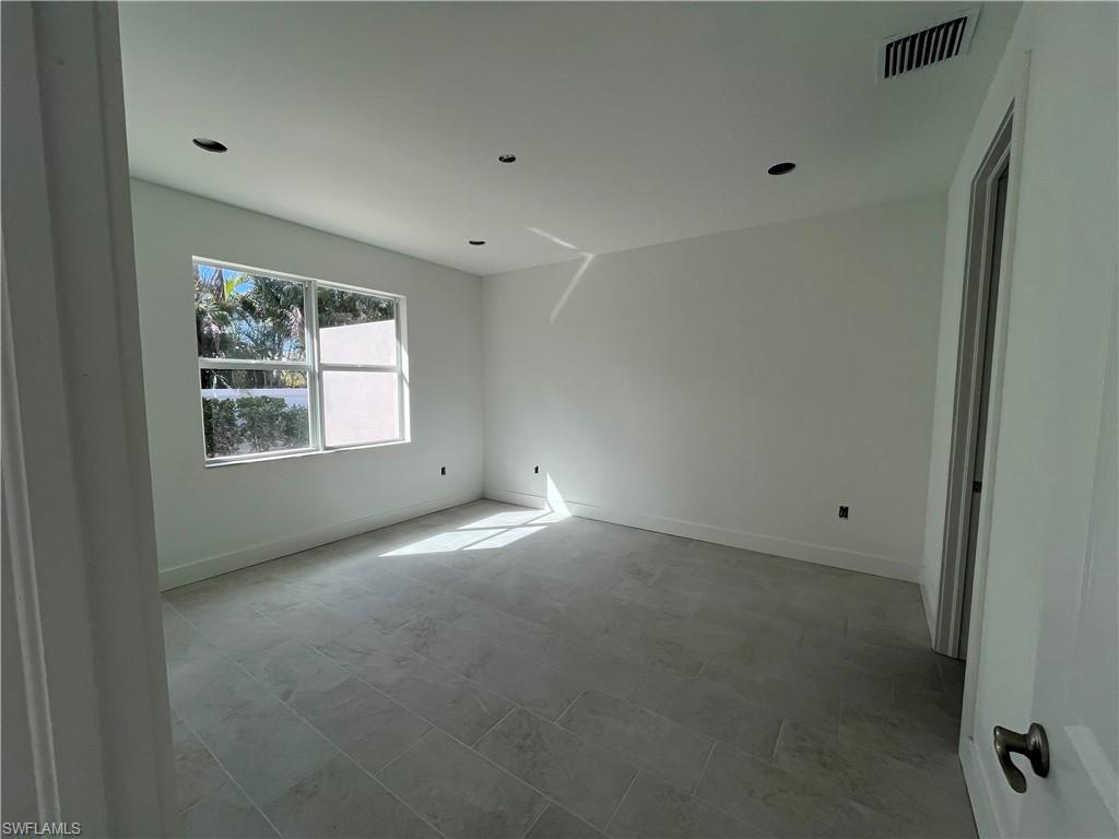 8885 Oceana Way Property Photo 3