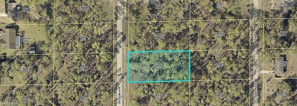 1504 Dayton Ave Property Photo 1