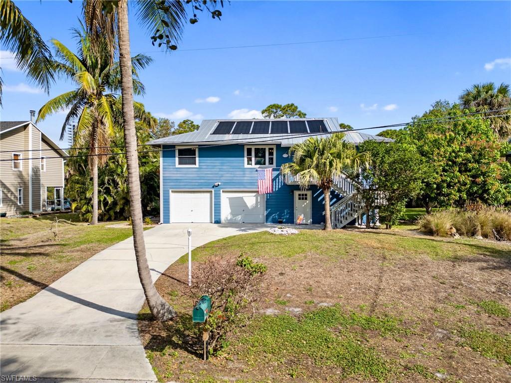 4724 Pembrooke Ln Property Photo 2