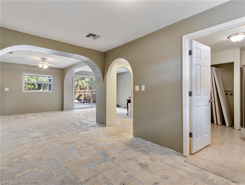 4724 Pembrooke Ln Property Photo 31