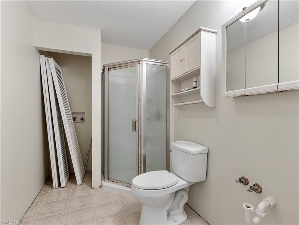 4724 Pembrooke Ln Property Photo 36