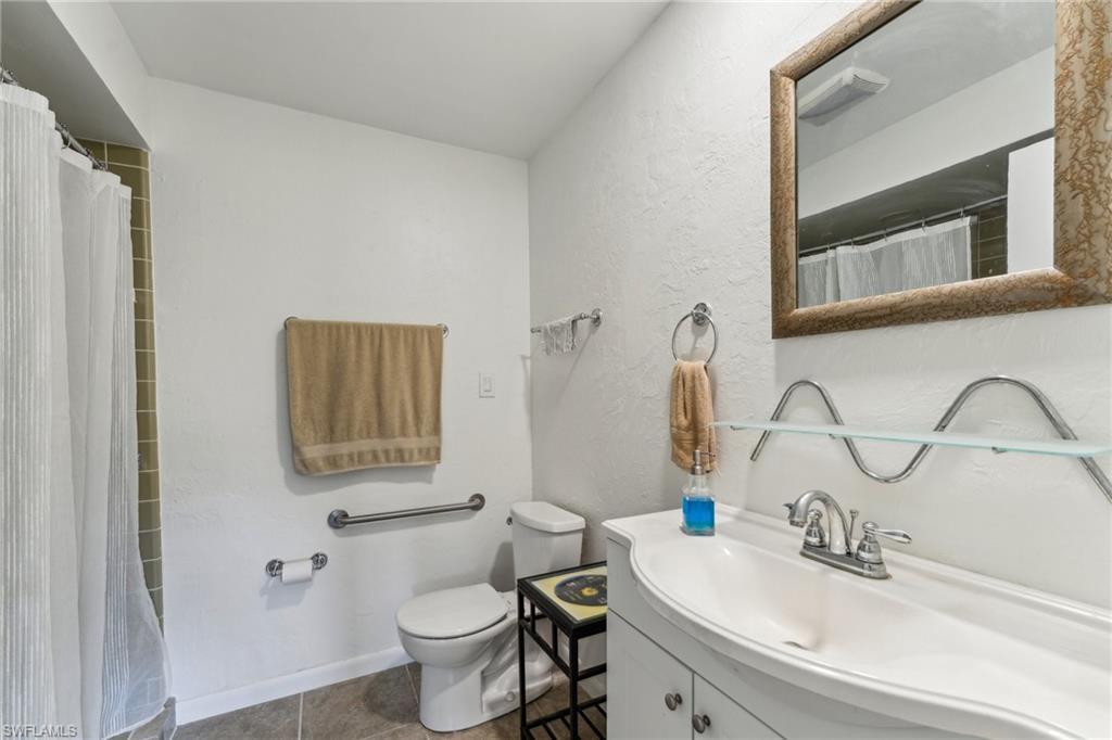 14910 Bonaire Cir Property Photo 24