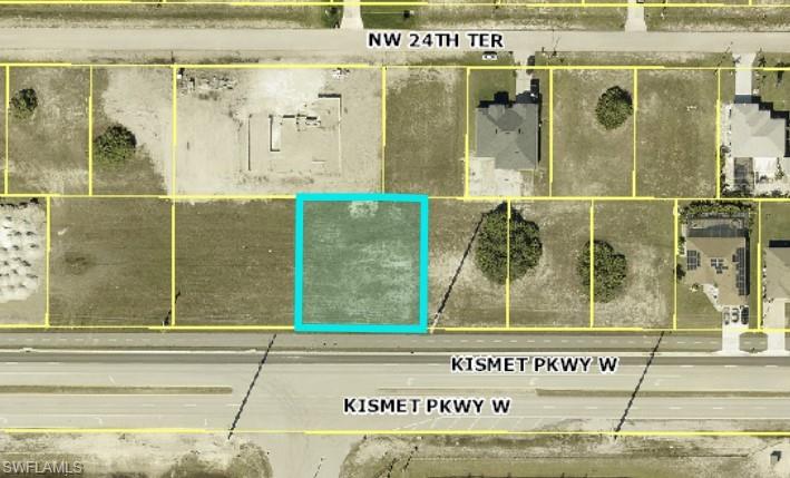 1229 Kismet Pkwy W Property Photo 1