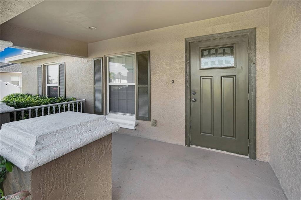 30 Sw 21st Pl Property Photo 2