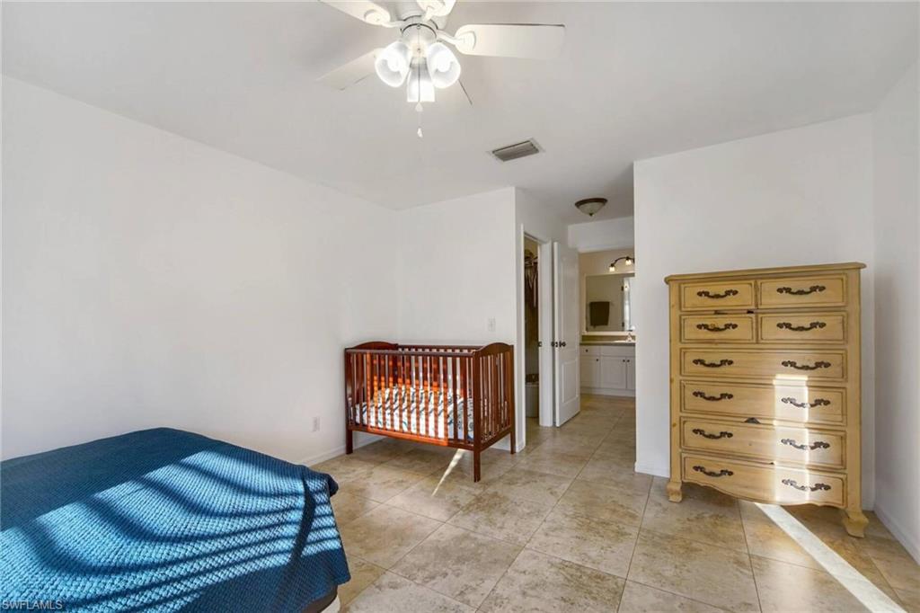 30 Sw 21st Pl Property Photo 12