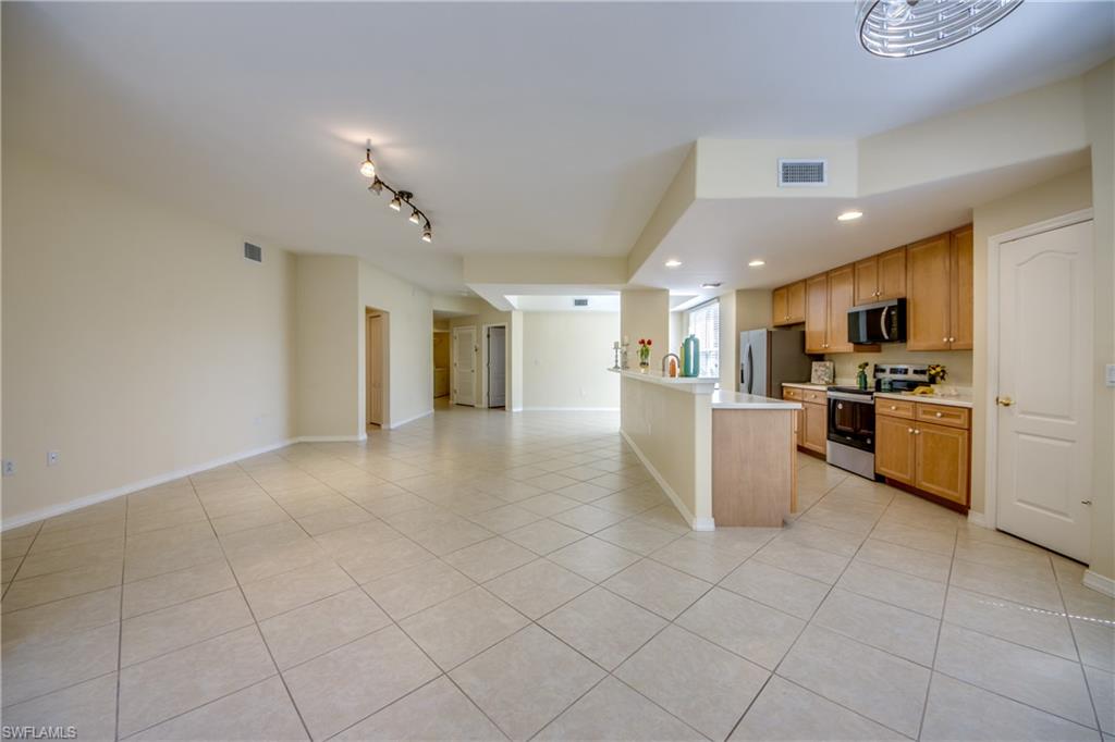 13011 Sandy Key Bend # 901 Property Photo 2