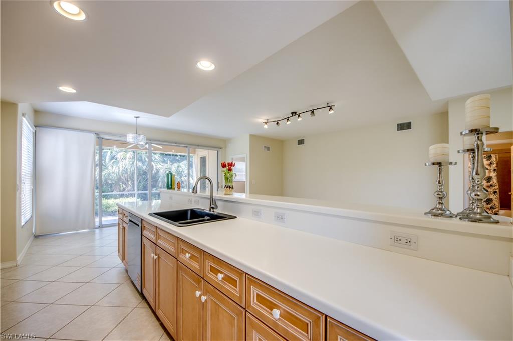 13011 Sandy Key Bend # 901 Property Photo 12