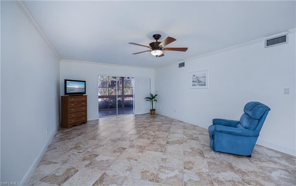 4002 Coronado Pkwy # 101 Property Photo 6