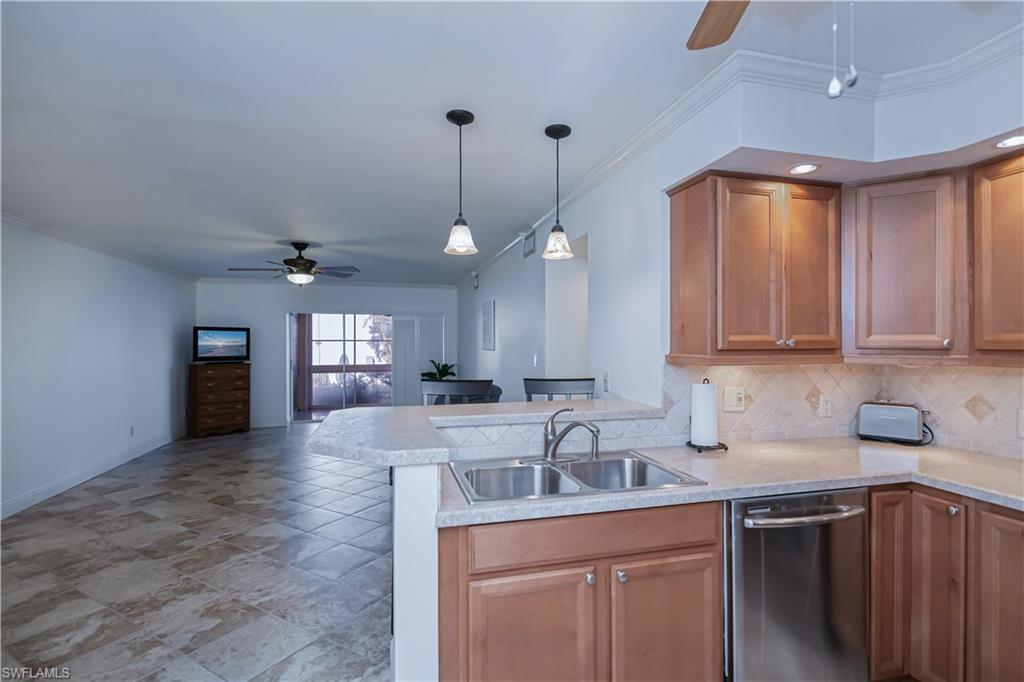 4002 Coronado Pkwy # 101 Property Photo 15
