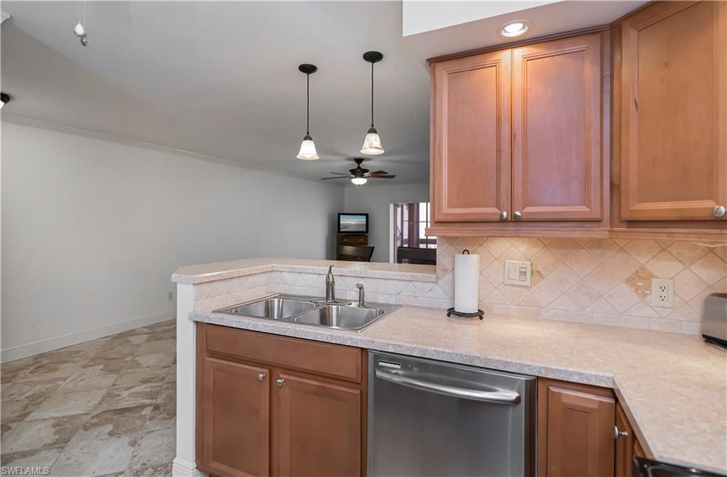 4002 Coronado Pkwy # 101 Property Photo 17