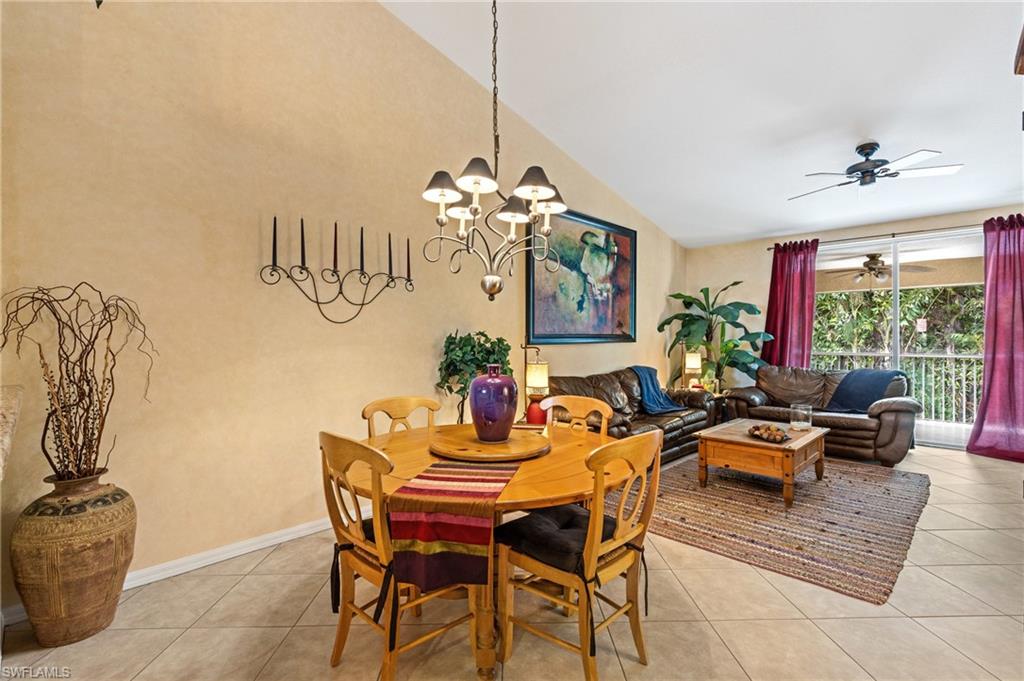 6665 Huntington Lakes Cir # 202 Property Photo 9