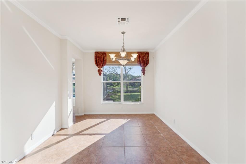 11771 Pinewood Lakes Dr Property Photo 10