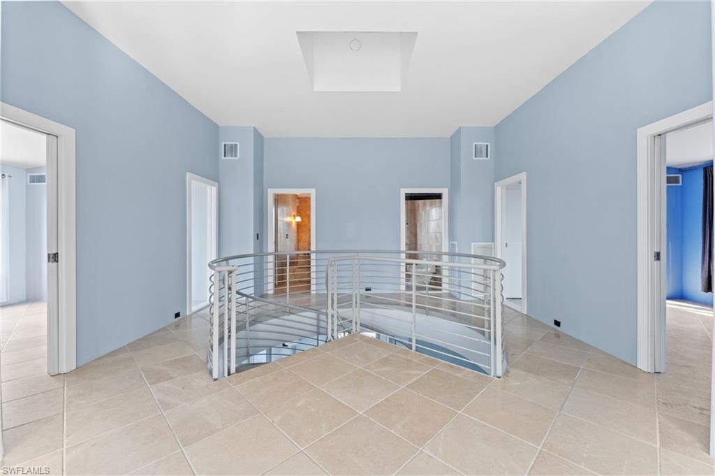 4150 Dingman Dr Property Photo 44