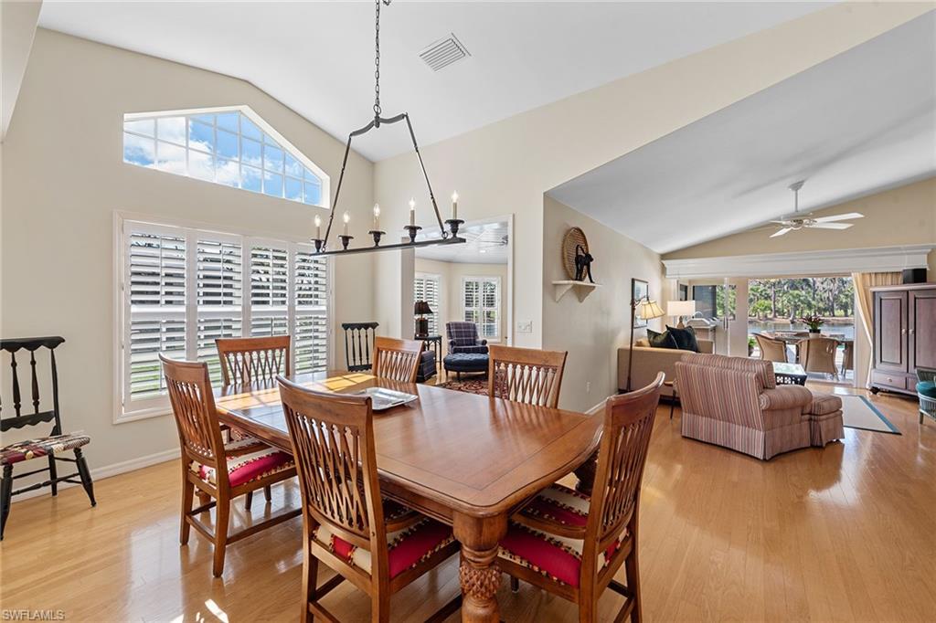 25 Grey Wing Pt Property Photo 8